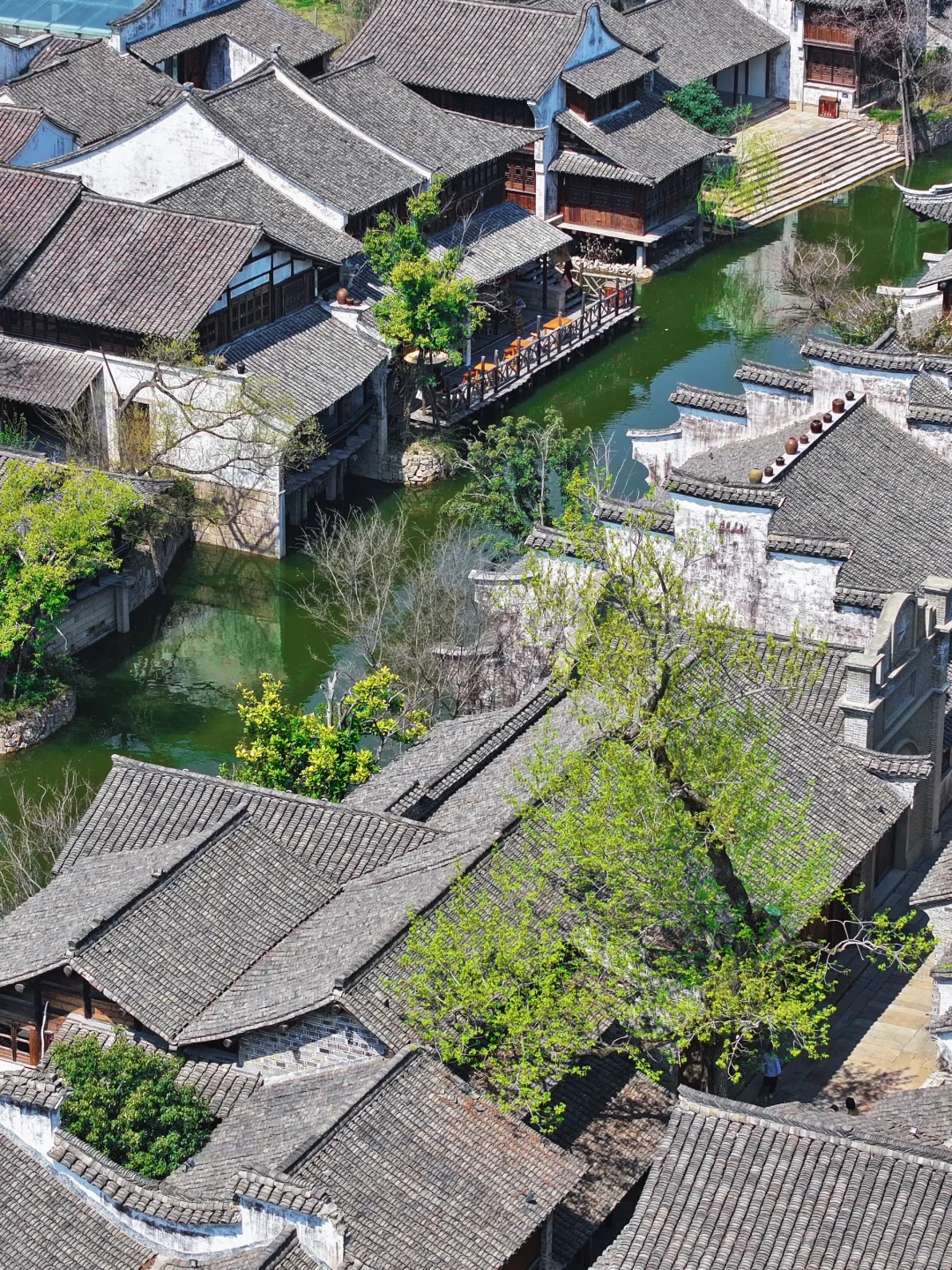 我很少用“潮”来形容一座小众古城！