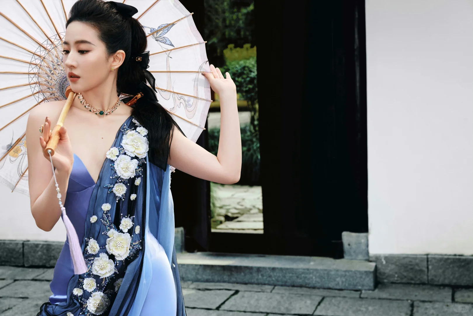 是下凡西湖的神仙姐姐～