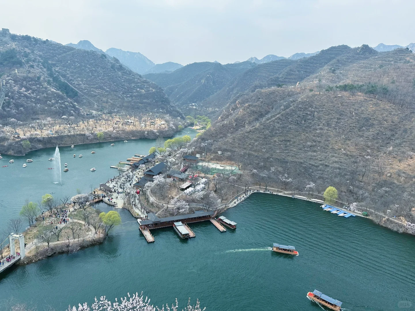 终于明白为什么都推荐黄花城水长城了