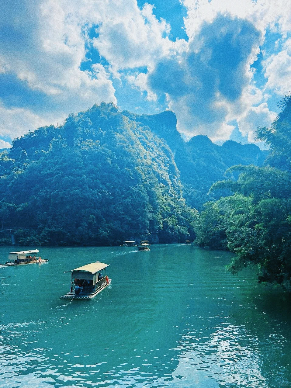 三刷荔波，住宿我只推荐景区内！556俩人