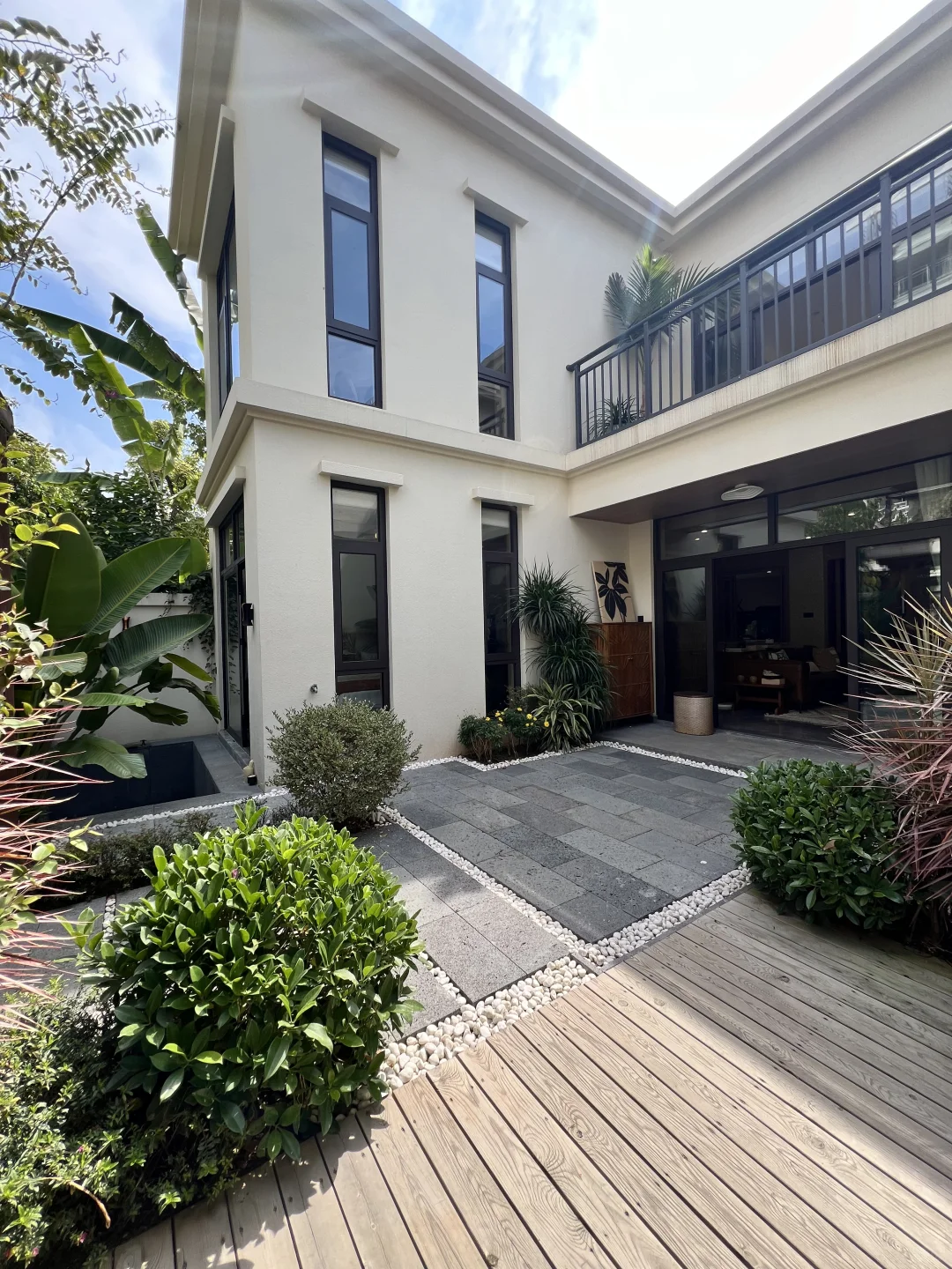 旅居天堂！花园理想别墅出售