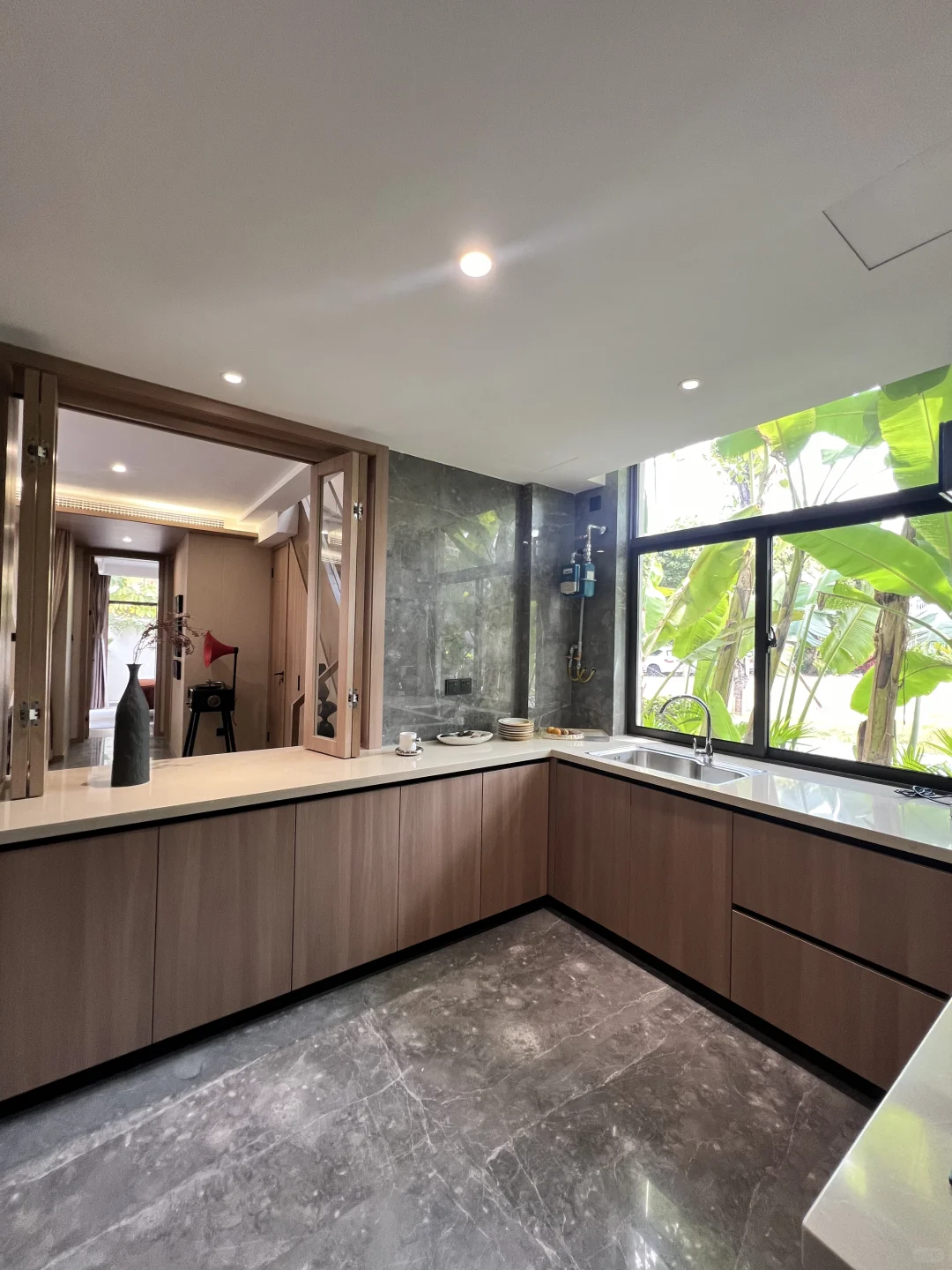 旅居天堂！花园理想别墅出售