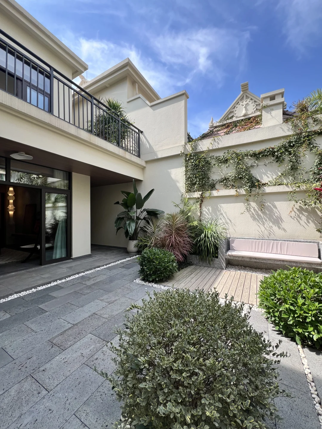 旅居天堂！花园理想别墅出售