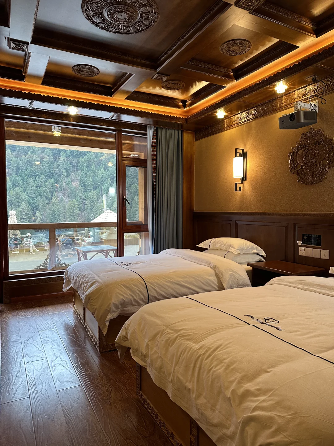 “谁说九寨沟不能住景区内？”