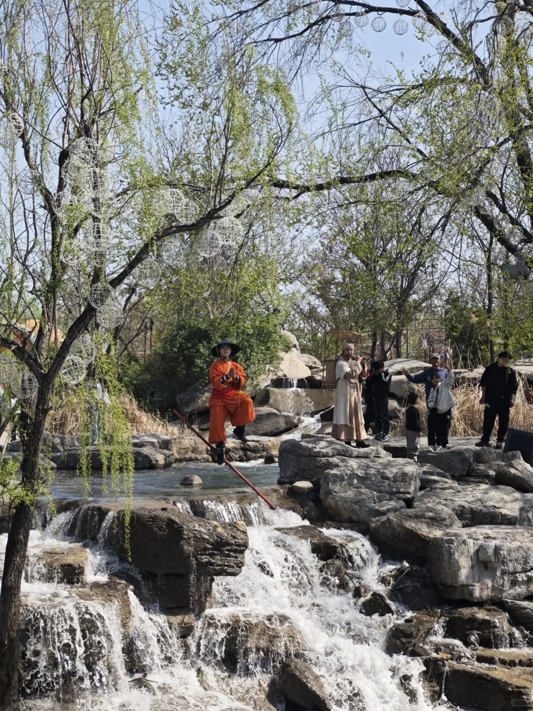开封万岁山旅游攻略