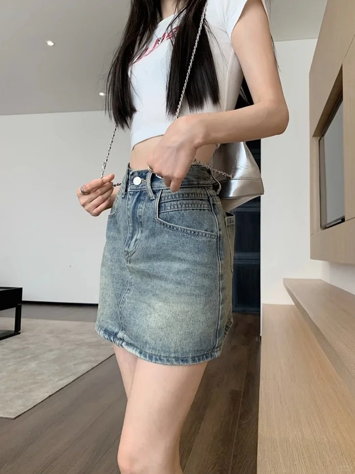 发挥梨形优势冲♥我真的太爱牛仔短裙了👗