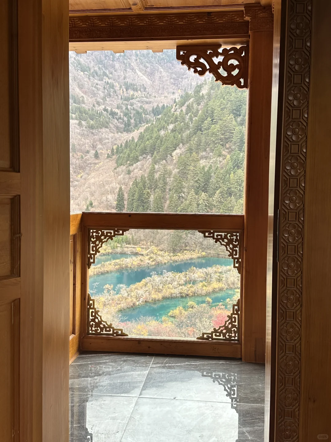 “谁说九寨沟不能住景区内？”