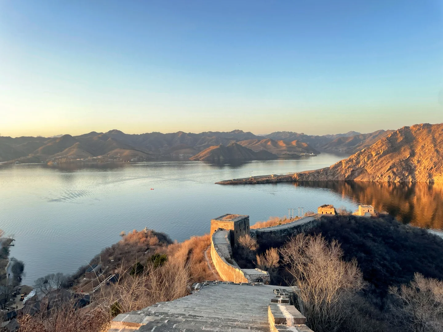 🌊闯入北国江南！触摸长城与碧波相拥的浪漫