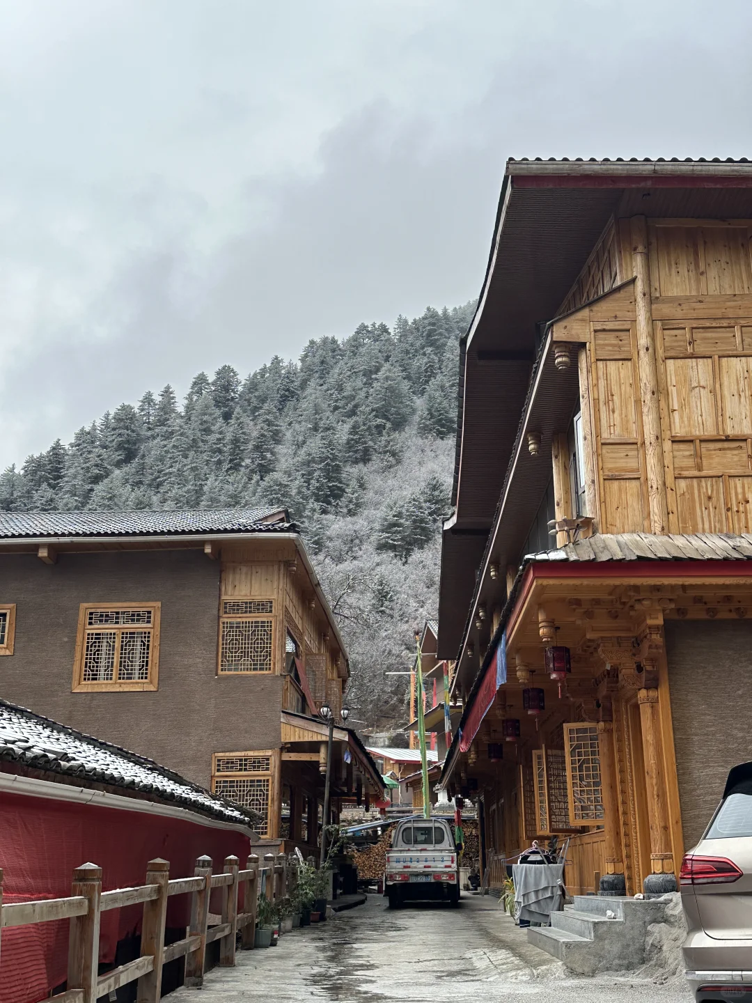 “谁说九寨沟不能住景区内？”