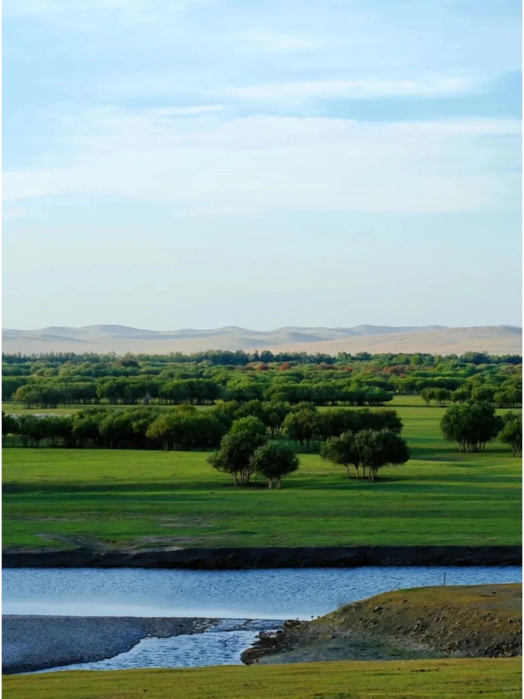 DeepSeek推荐，五一清明反向旅游的乌兰布统