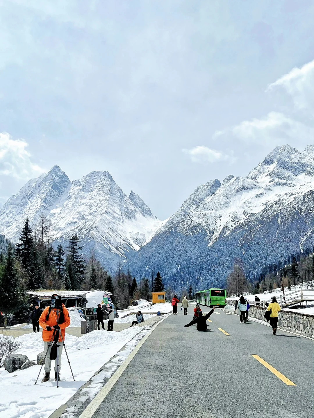 3.25📍四姑娘山现状，五一假期去都是大冤种