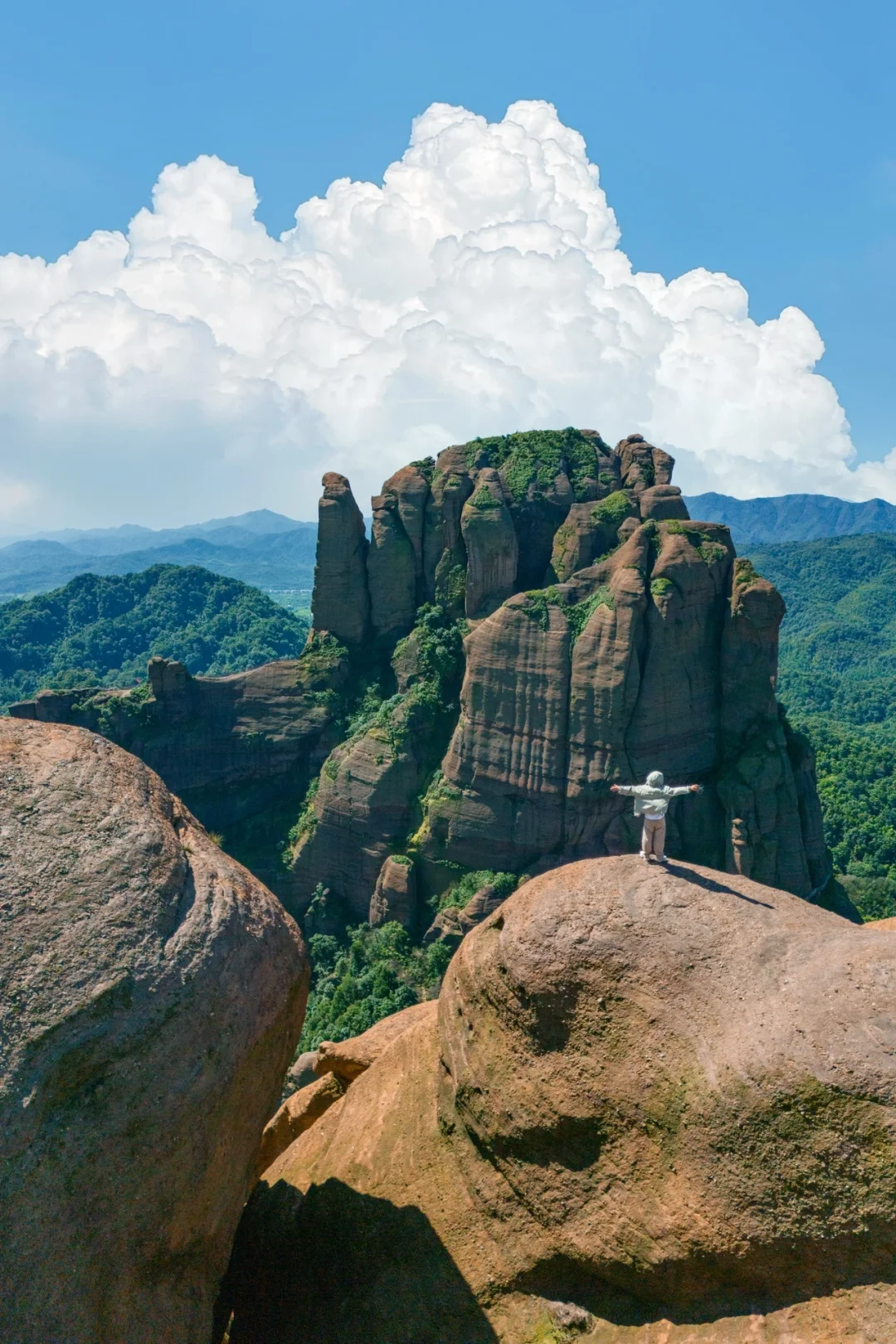 比起景德镇，我更爱上榜国家地理的春日小城