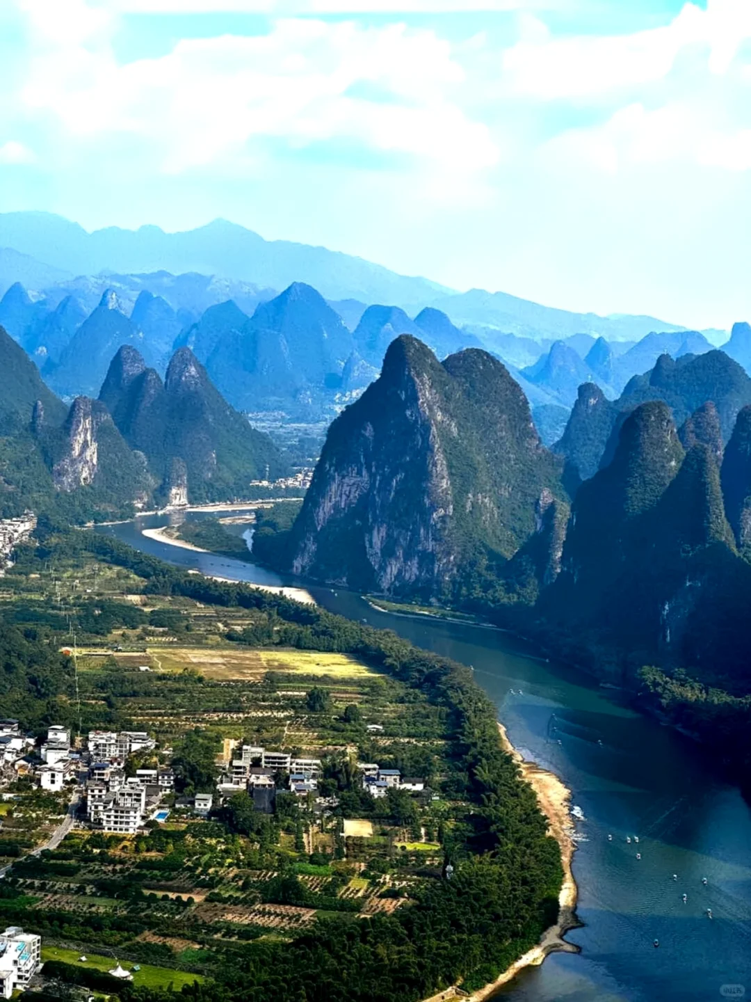 清明节看油菜花，阳朔后劲真的太大了