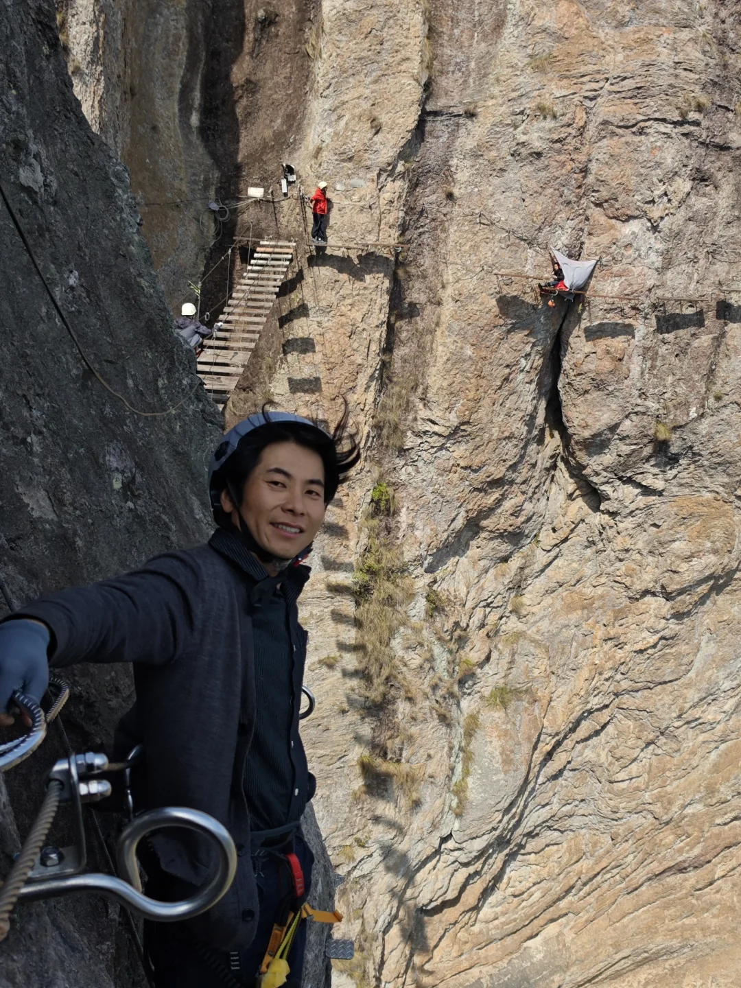清明攀雁荡山飞拉达，飞祭徐霞客