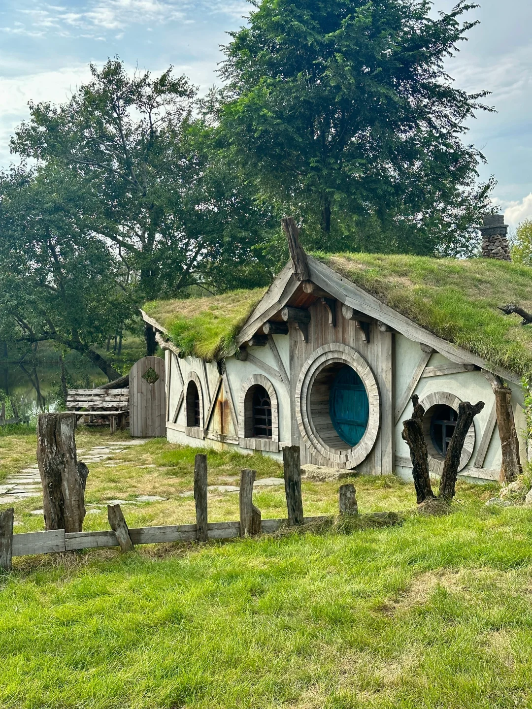 来阜新了 跟童话小镇似的