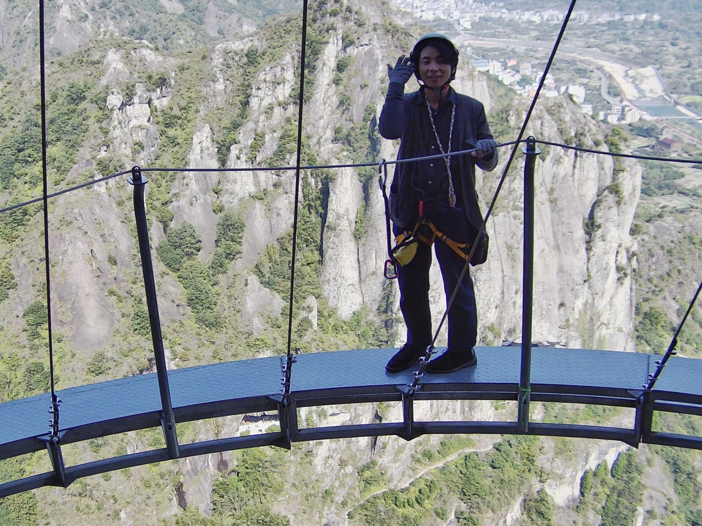 清明攀雁荡山飞拉达，飞祭徐霞客