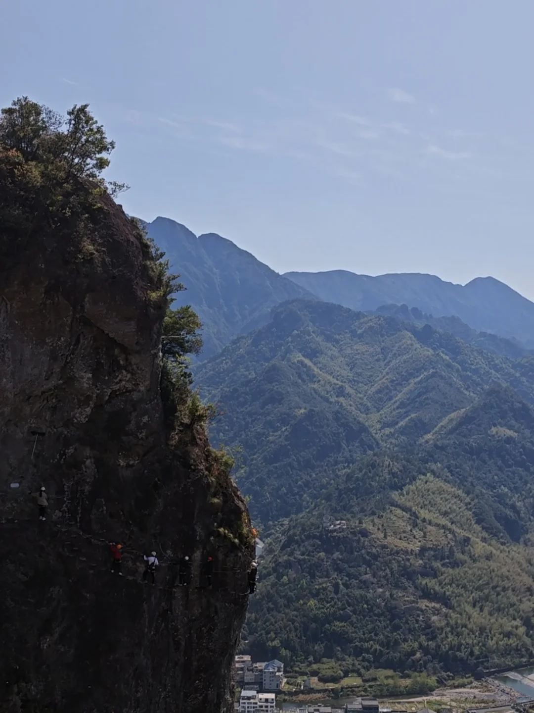 清明攀雁荡山飞拉达，飞祭徐霞客