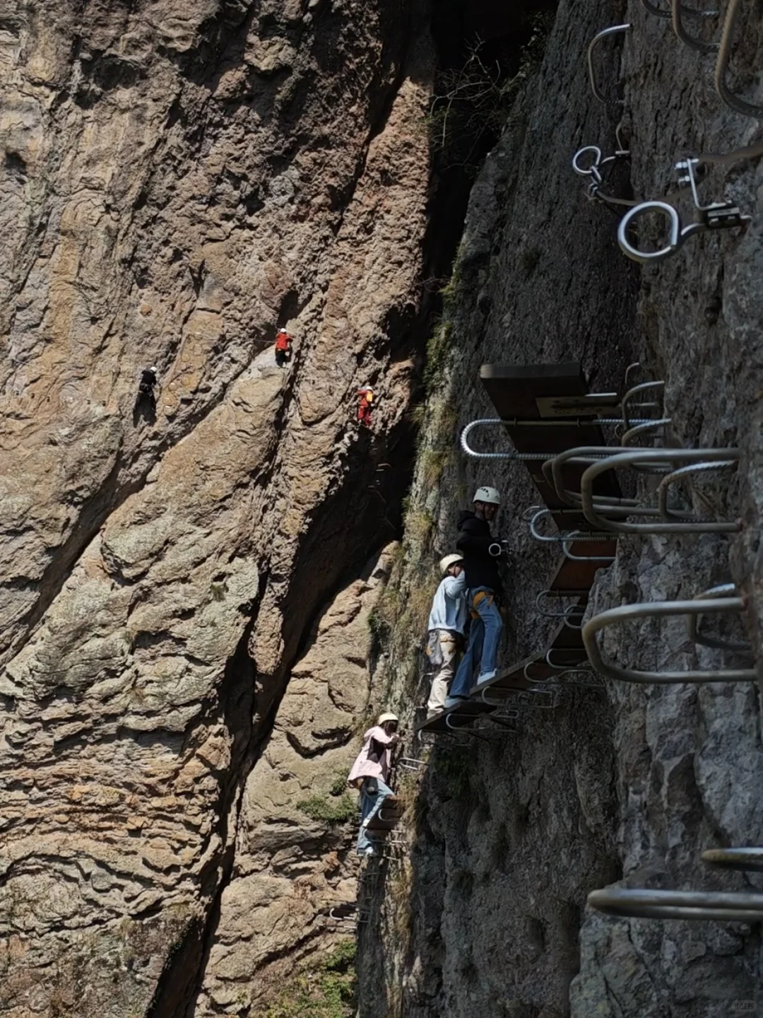 清明攀雁荡山飞拉达，飞祭徐霞客