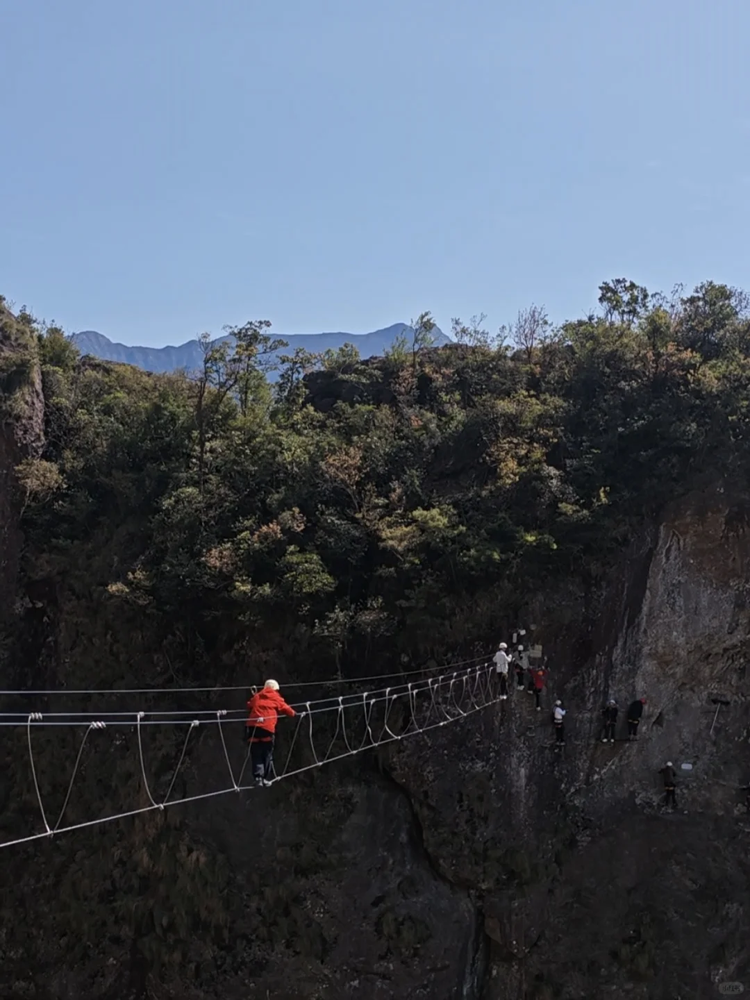 清明攀雁荡山飞拉达，飞祭徐霞客