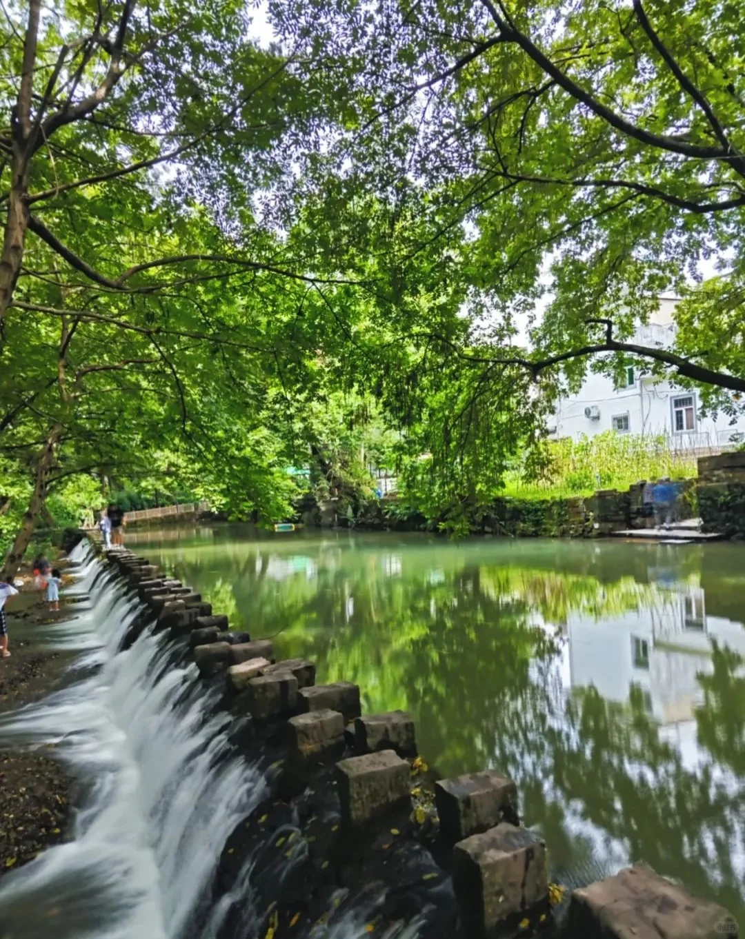 4月，到达黄山北站后，一定要去这个景点！
