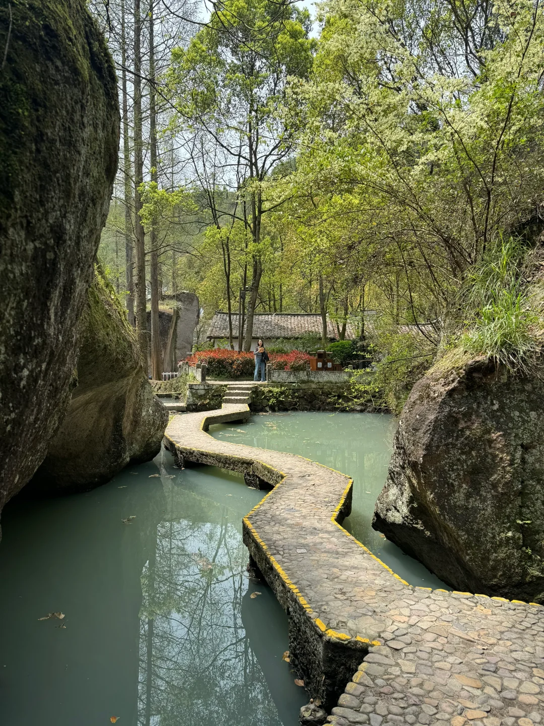 缙云仙都景区门票清明不免费