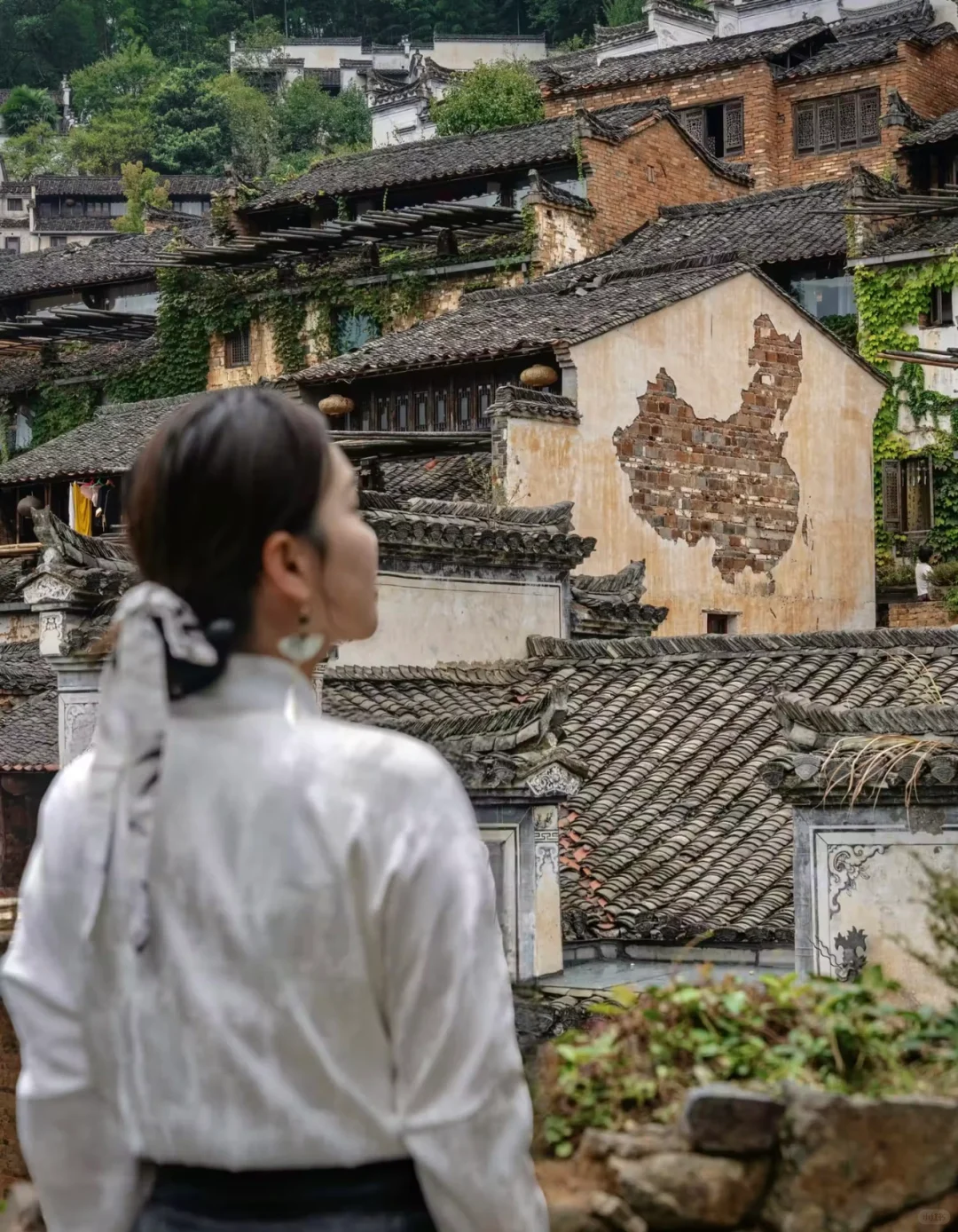 4月反向旅游穷游去这4个城市✅