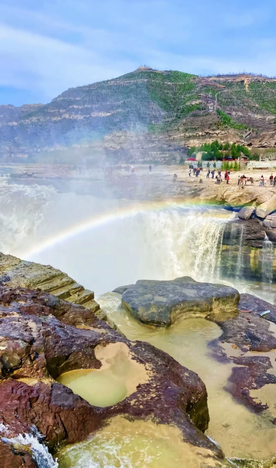 邯郸到延安壶口瀑布、南泥湾二日跟团游