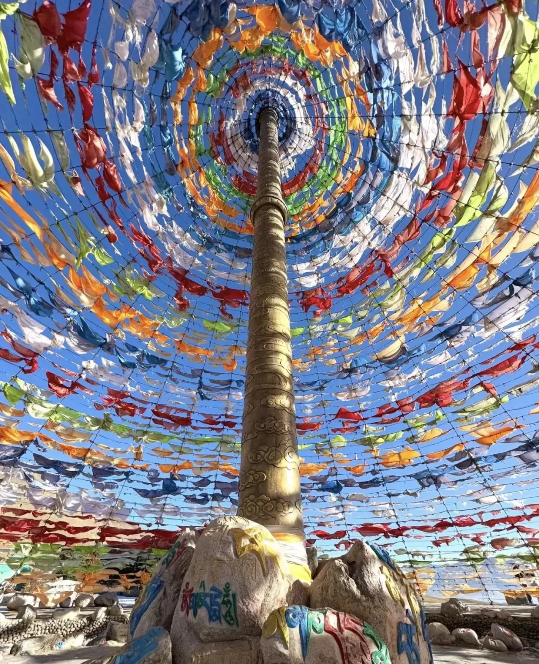 风吹帆动福至！超大经幡日月山打卡攻略！