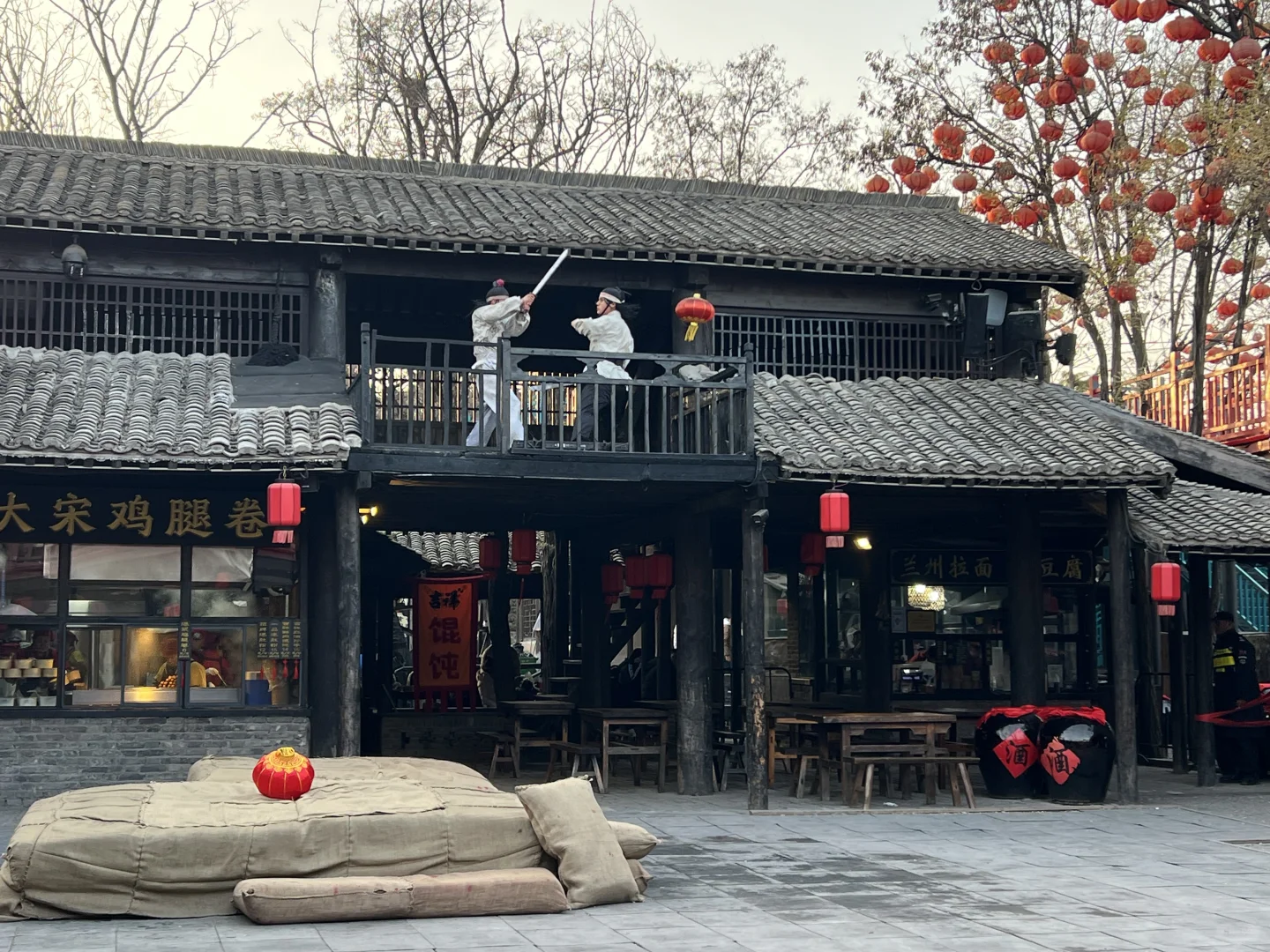 万岁山武侠城，不枉我千里迢迢来一趟