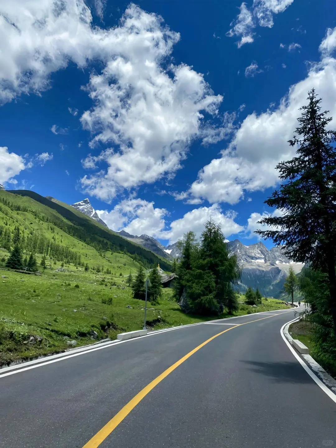 美哭我😭|||已经开始期待川西的春天来了