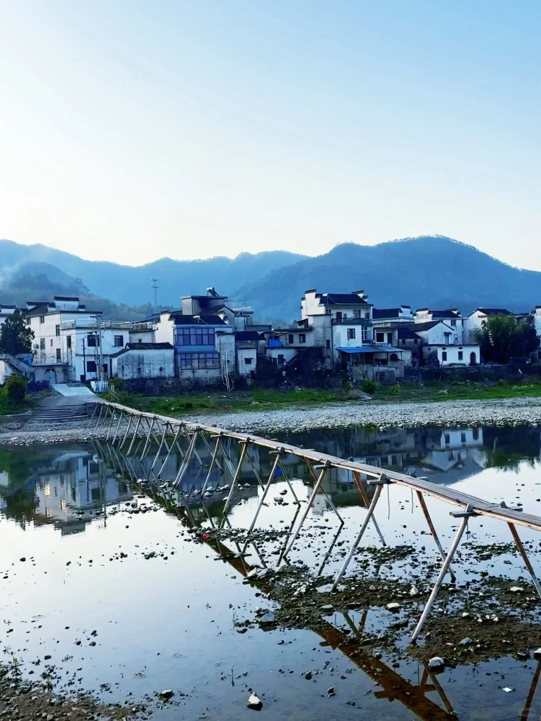 婺源宏村去腻了❗️绝美油菜花梯田在这里