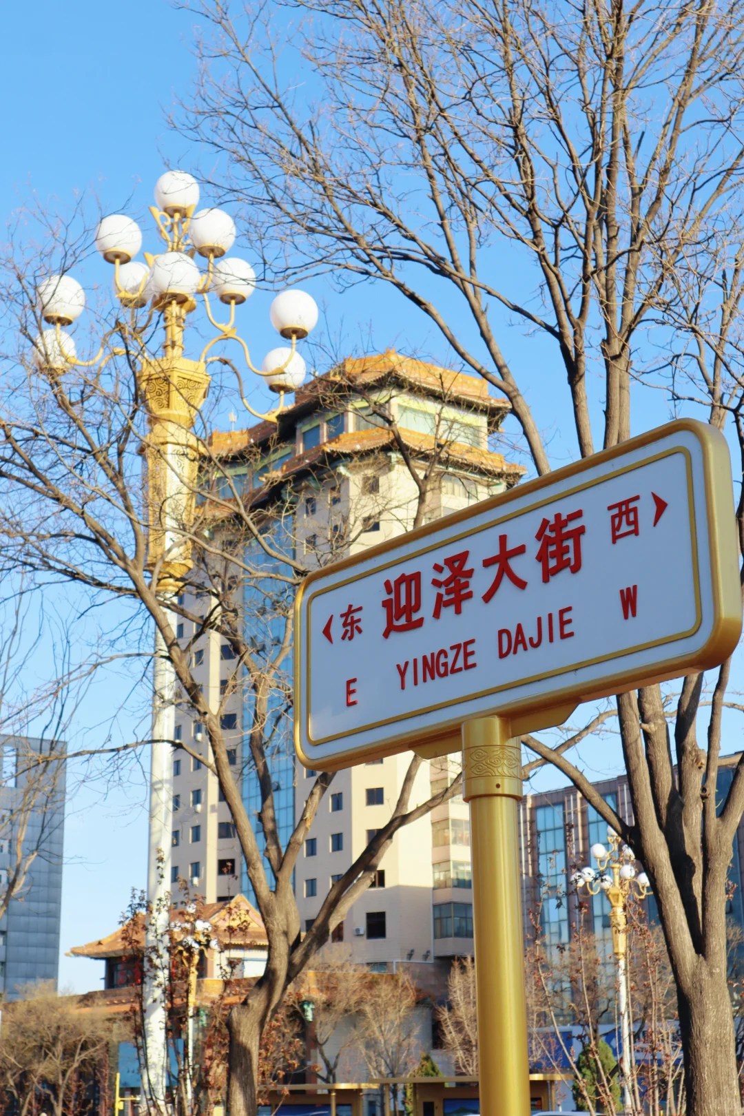 来太原旅游麻烦都来划一下这个小天鹅船好吗