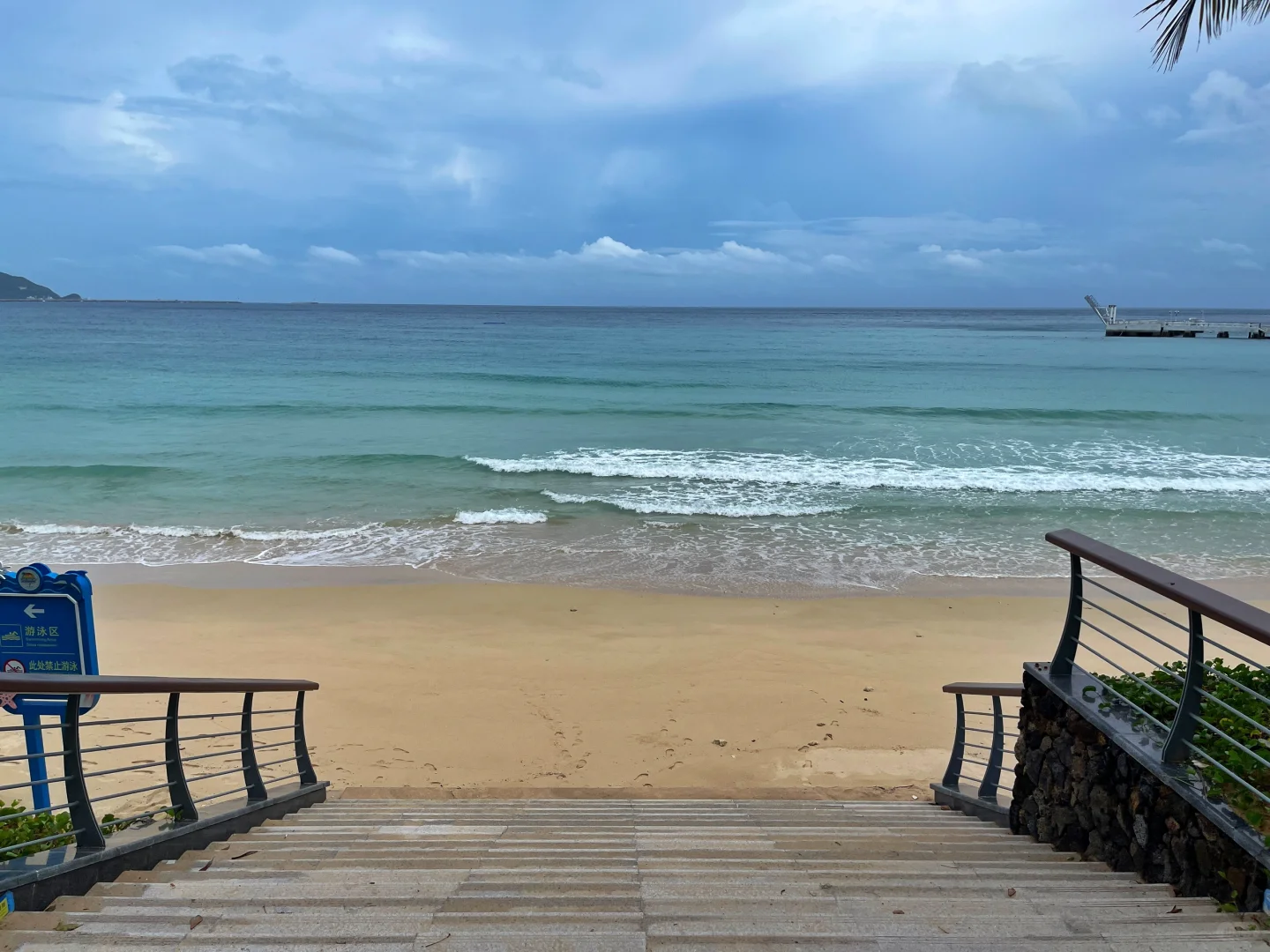 稍显冷清的三亚