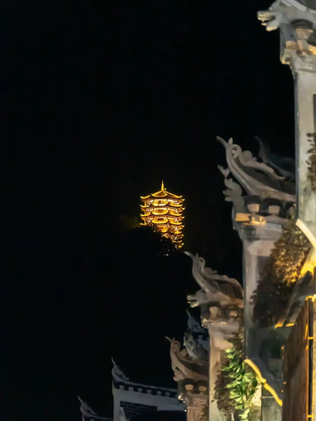 第一次带爸妈去湖南，去看凤凰古城