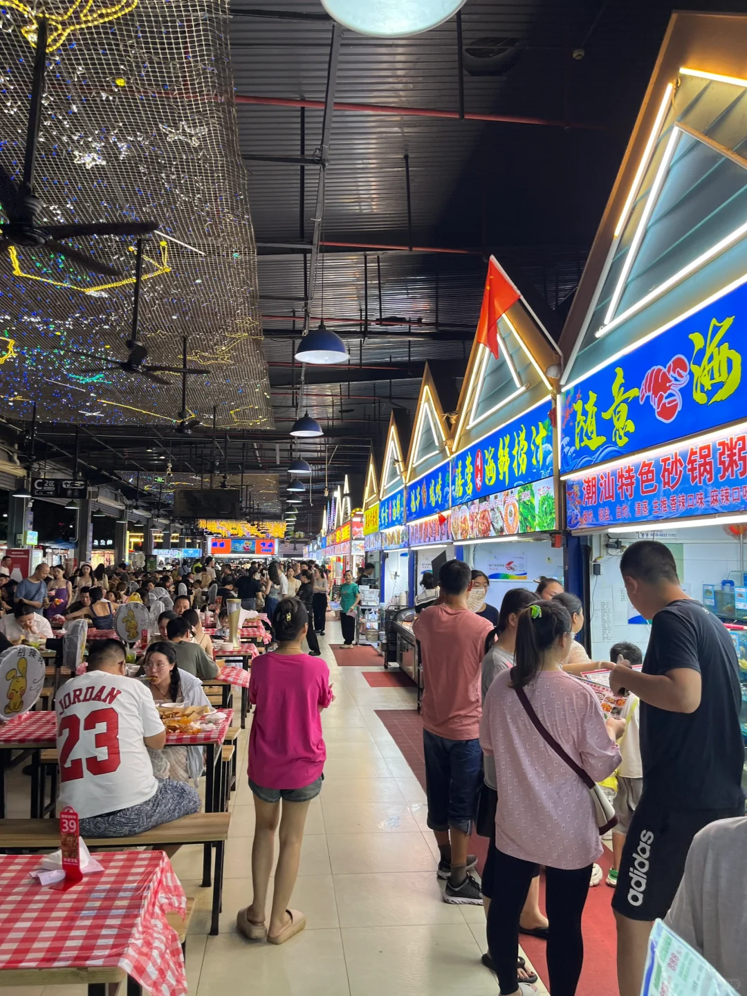 稍显冷清的三亚