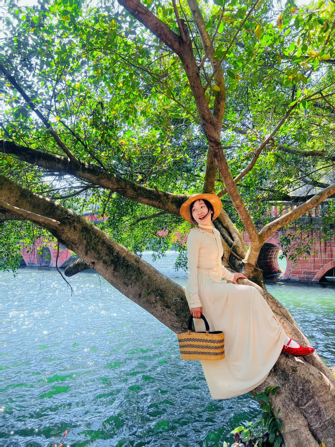 乐山」老城区被低估的公园，美到next level了