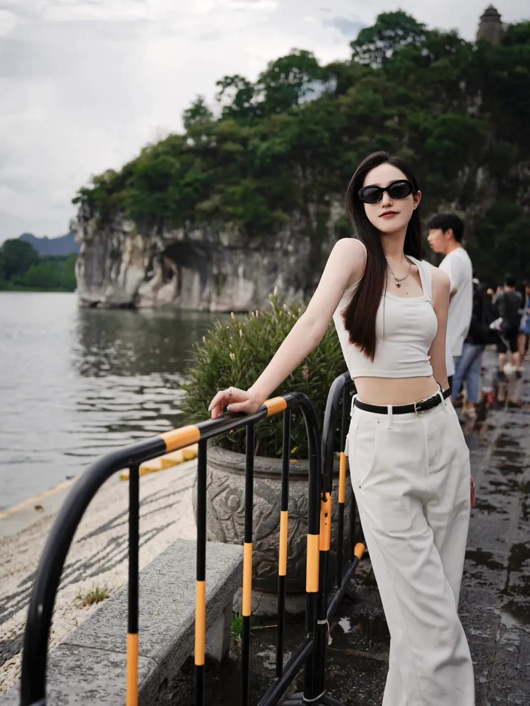 桂林4月直接封神！相机拍到冒烟！