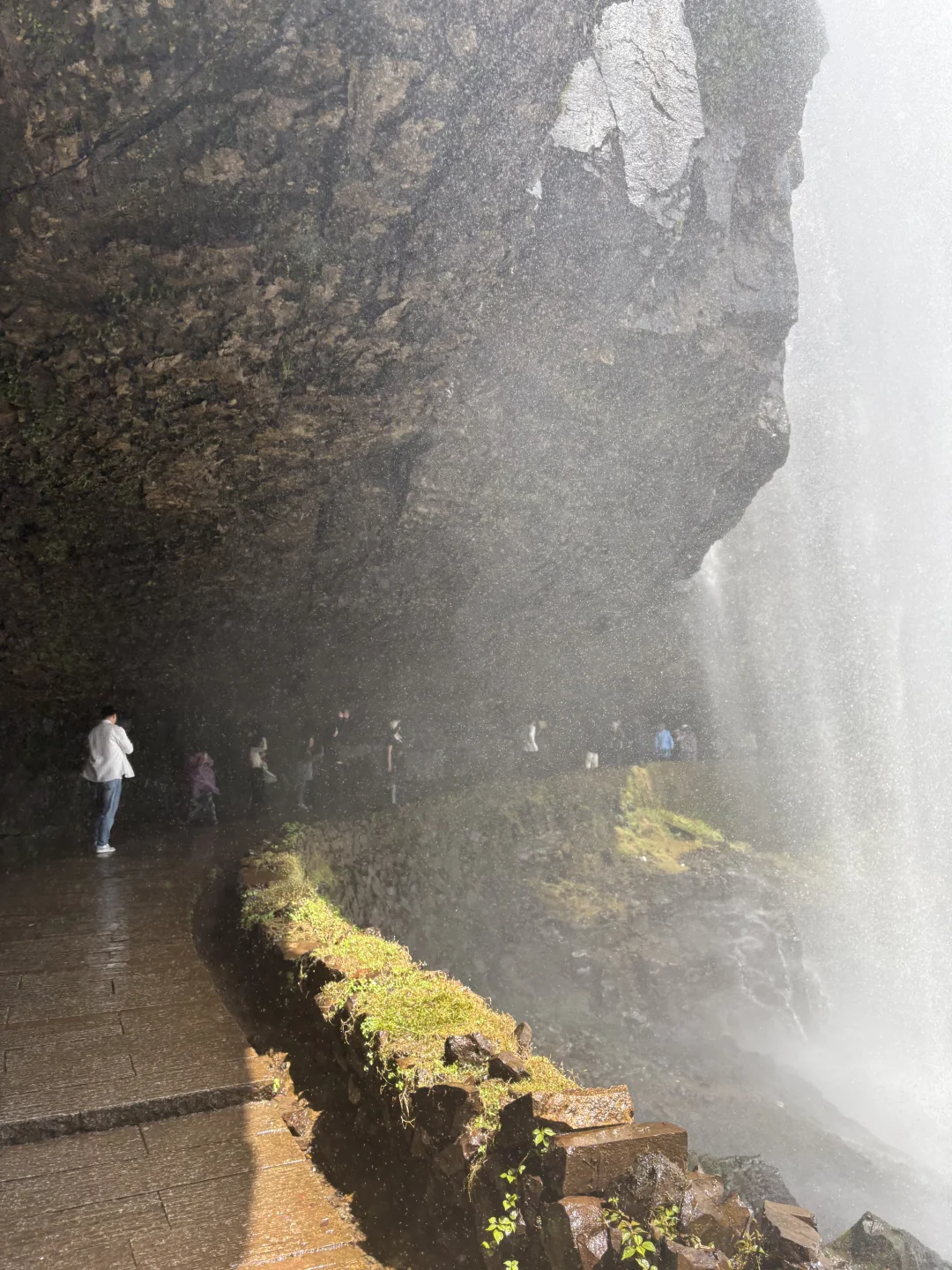 温州市区、音乐节、百丈漈三天两晚旅游攻略