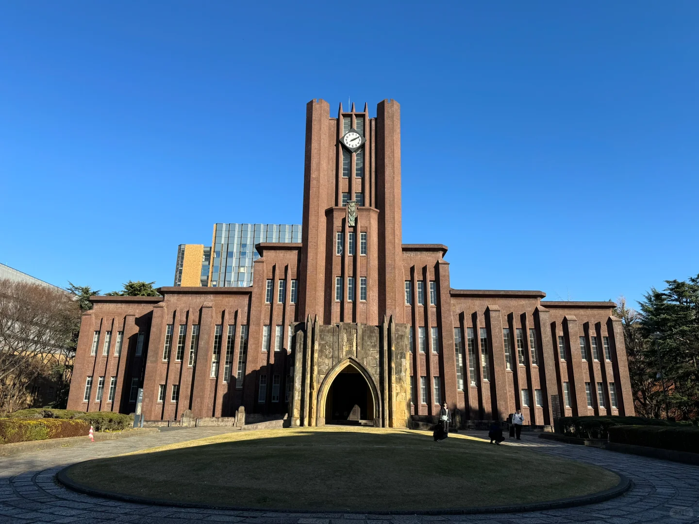 ✨ 「東京：摩登与禅意的二重诗」