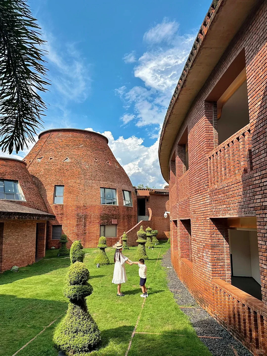 五一一定要冲22℃的弥勒！真的反向旅游天花板