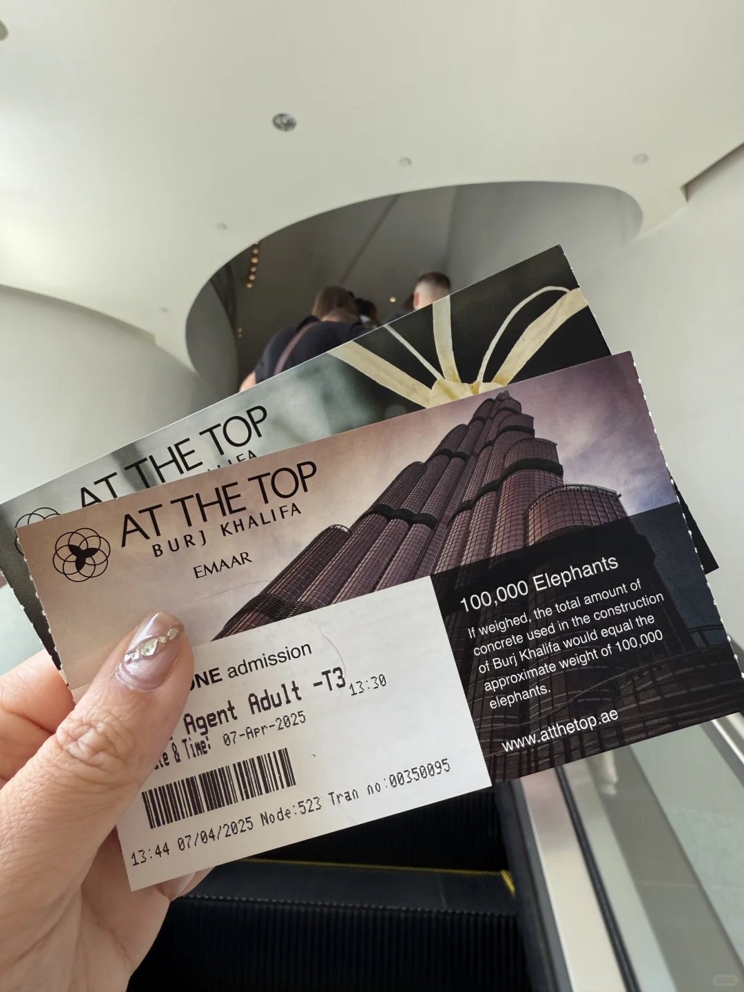 世界第一高楼哈里发塔