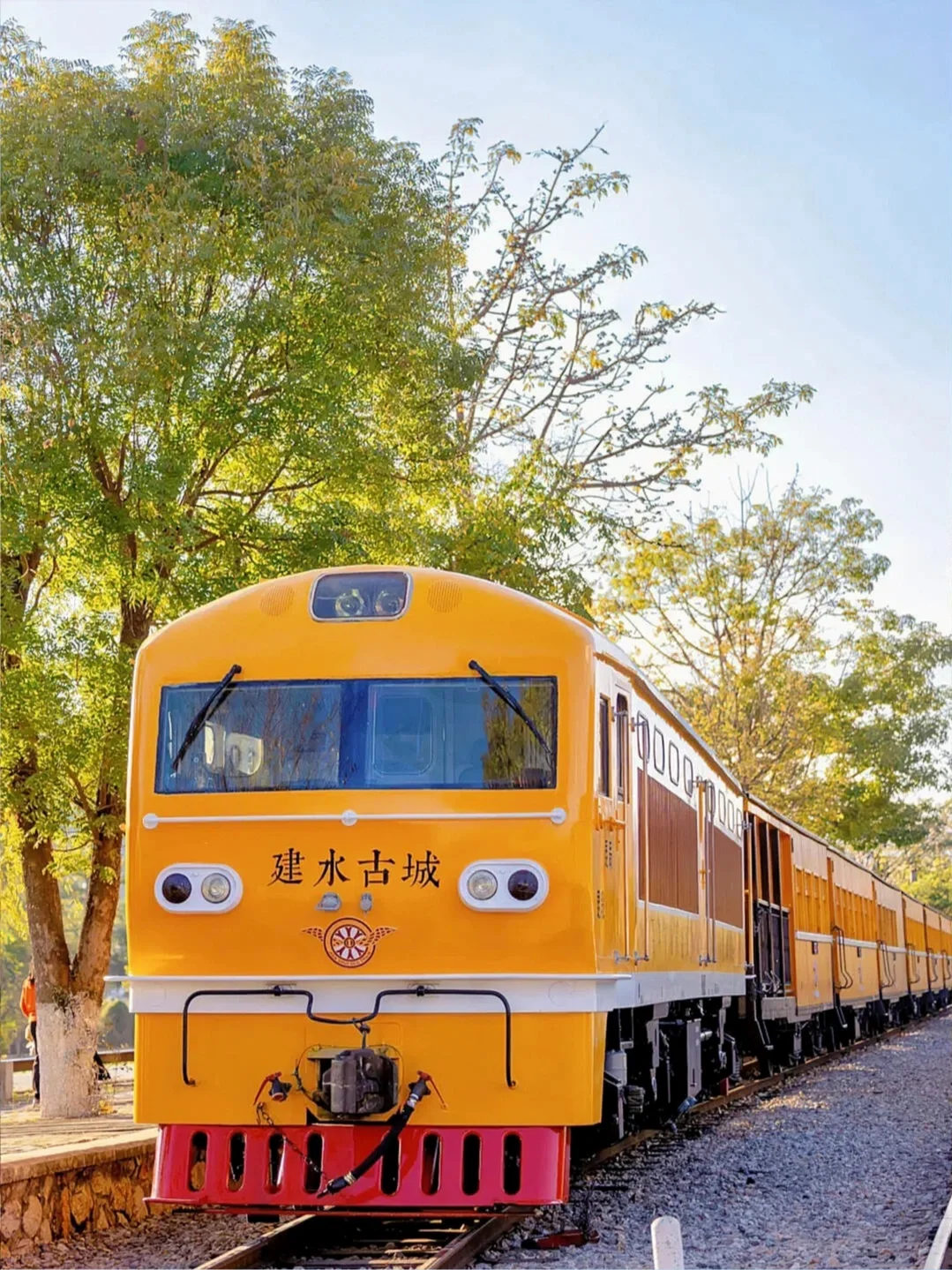 五一一定要冲22℃的弥勒！真的反向旅游天花板