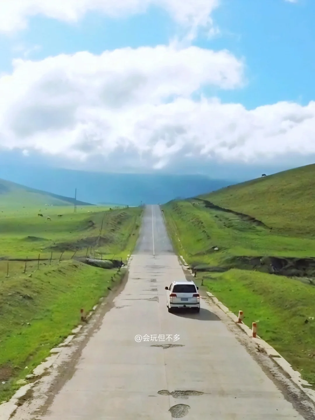 五一放假反向旅游就去乌兰布统！