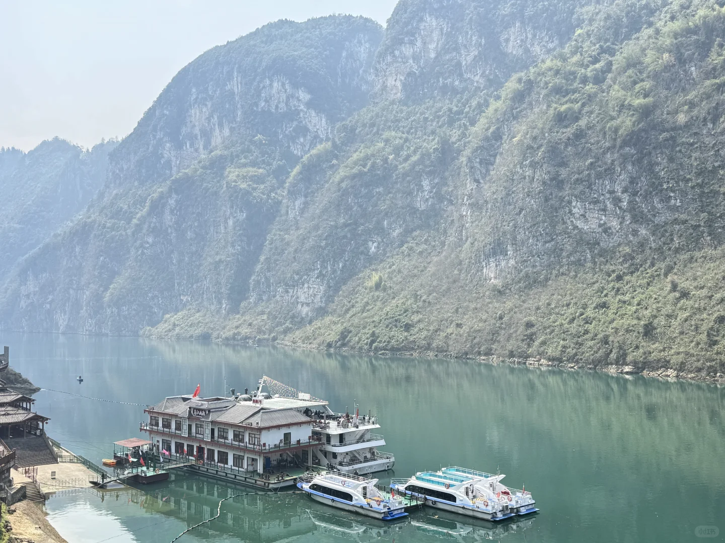 乌江边上的古镇～龚滩