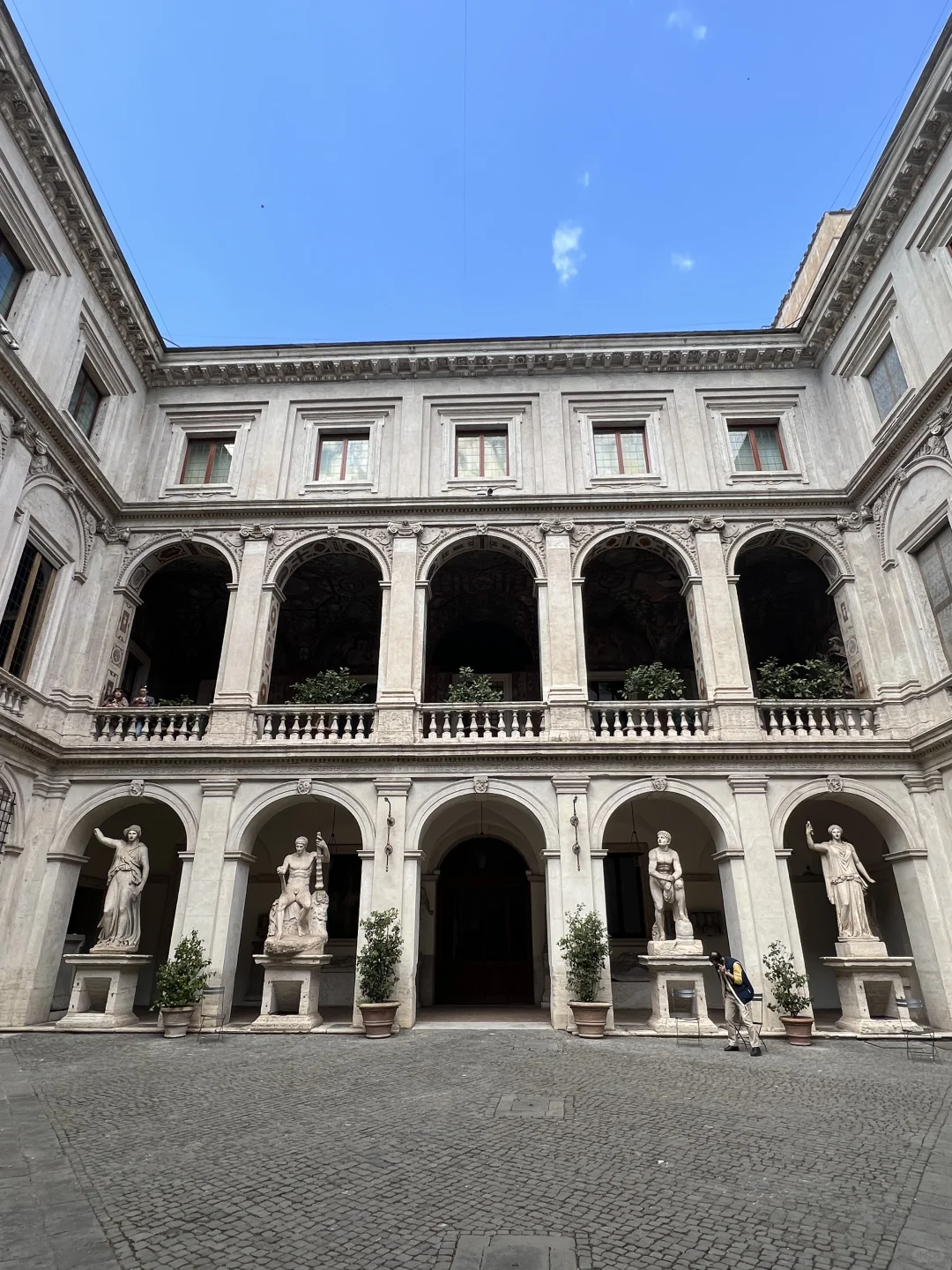 罗马免费日- 第三弹