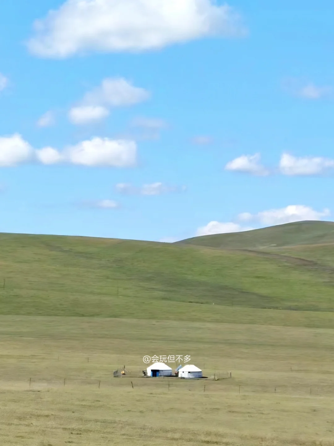 五一放假反向旅游就去乌兰布统！