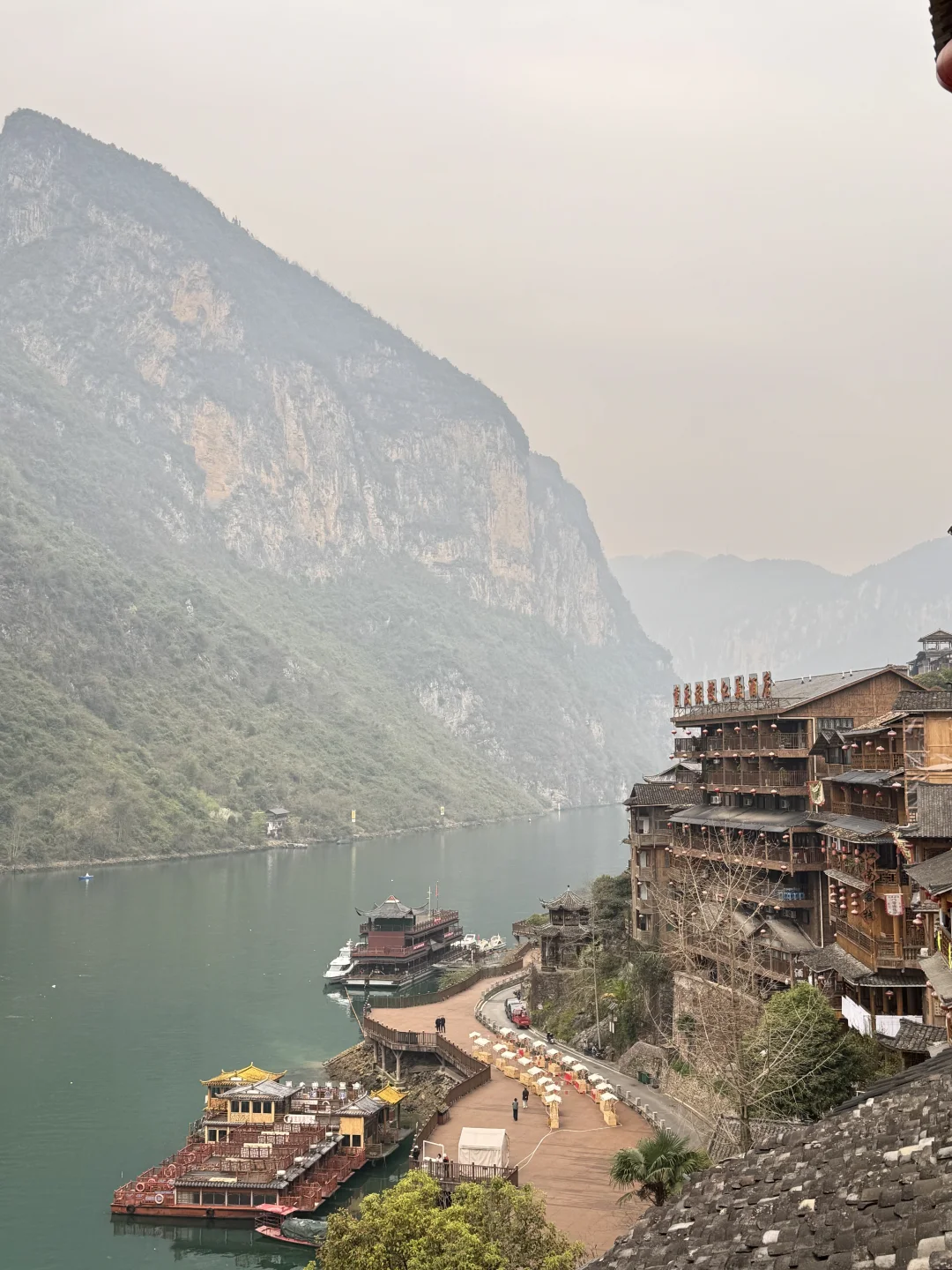 乌江边上的古镇～龚滩