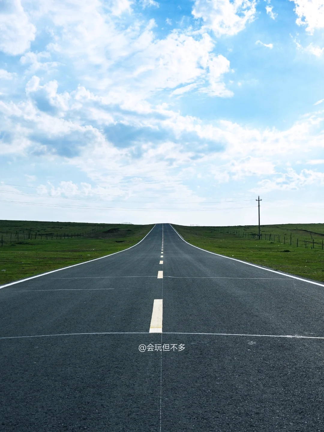 五一放假反向旅游就去乌兰布统！