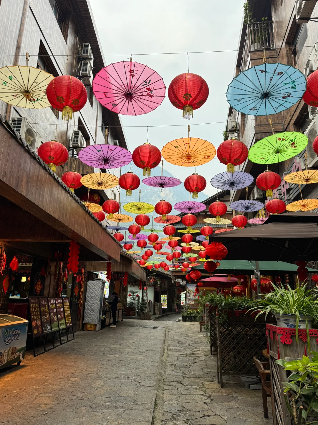 乌江边上的古镇～龚滩