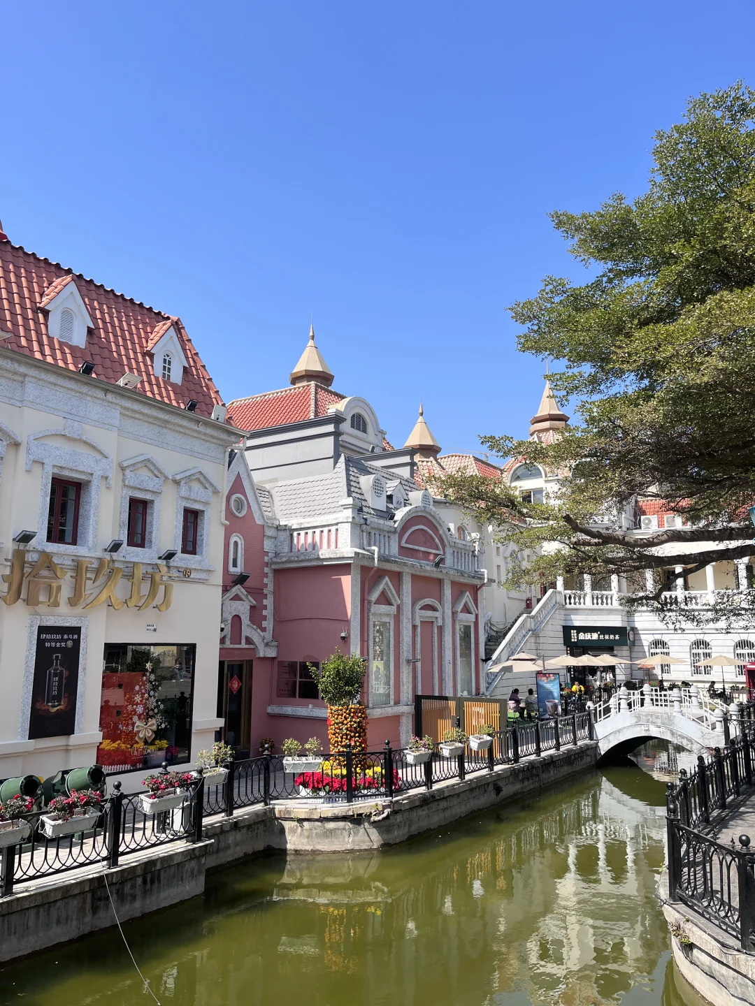 朋友圈被问爆了！深圳梅拉尼小镇梦幻出片地✨